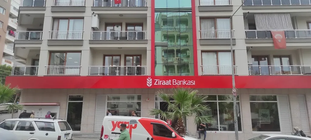 Ziraat Bankası Bozyaka/İzmir Şubesi — Bankalar, Karabağlar · fotoğraf 1