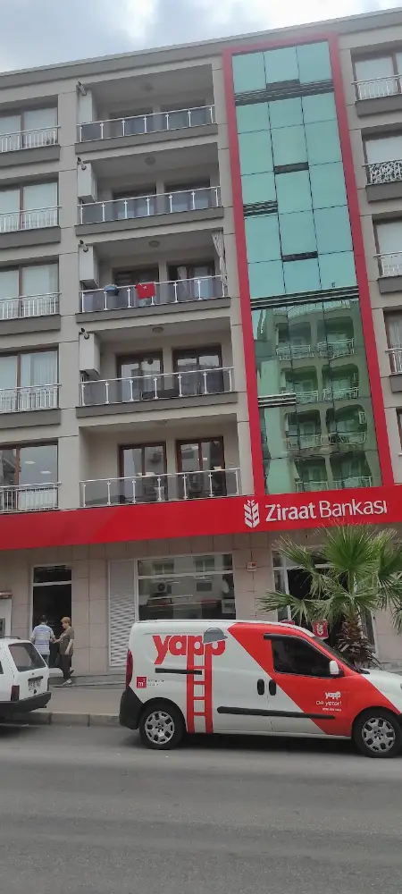 Ziraat Bankası Bozyaka/İzmir Şubesi — Bankalar, Karabağlar · fotoğraf 2