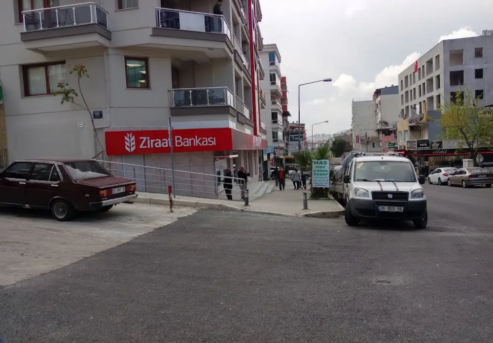 Ziraat Bankası Bozyaka/İzmir Şubesi — Bankalar, Karabağlar · fotoğraf 4