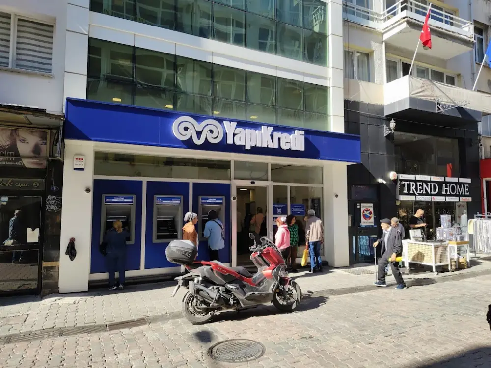 Yapı Kredi - Karşıyaka Şubesi — Bankalar, Karşıyaka · fotoğraf 2
