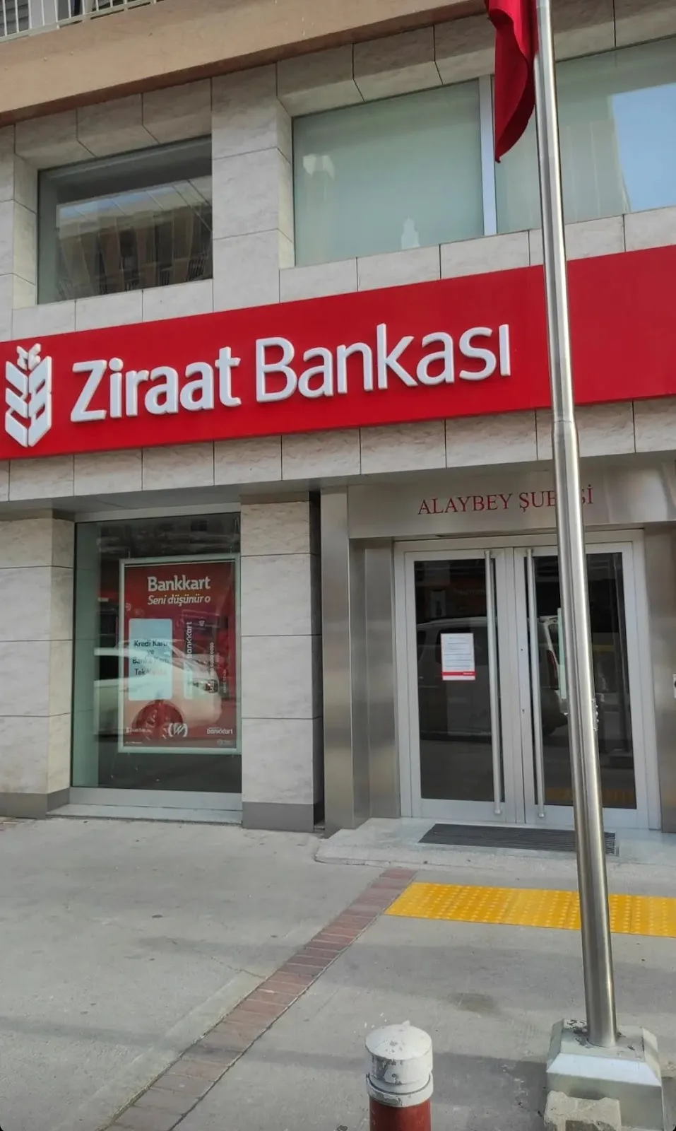 Ziraat Bankası Alaybey/İzmir Şubesi — Bankalar, Karşıyaka · fotoğraf 1