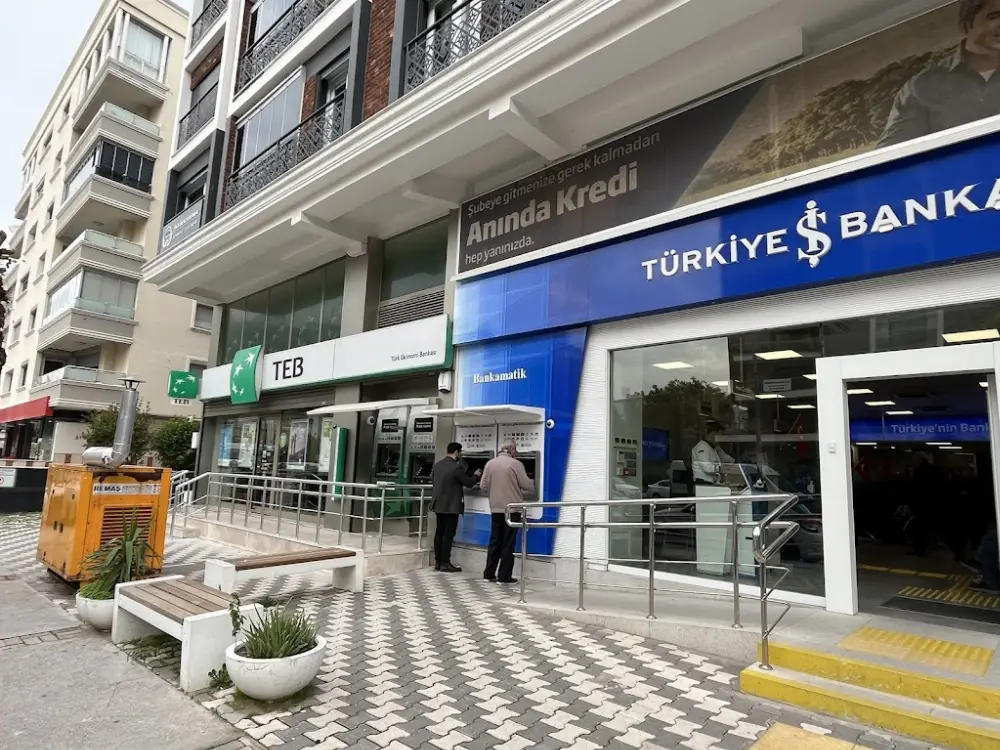 Türkiye İş Bankası Nergis/İzmir Şubesi — Bankalar, Karşıyaka · fotoğraf 4