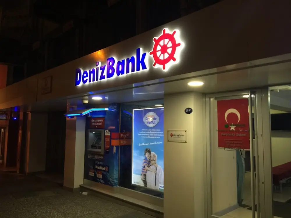 DenizBank Karşıyaka Şubesi — Bankalar, Karşıyaka · fotoğraf 3