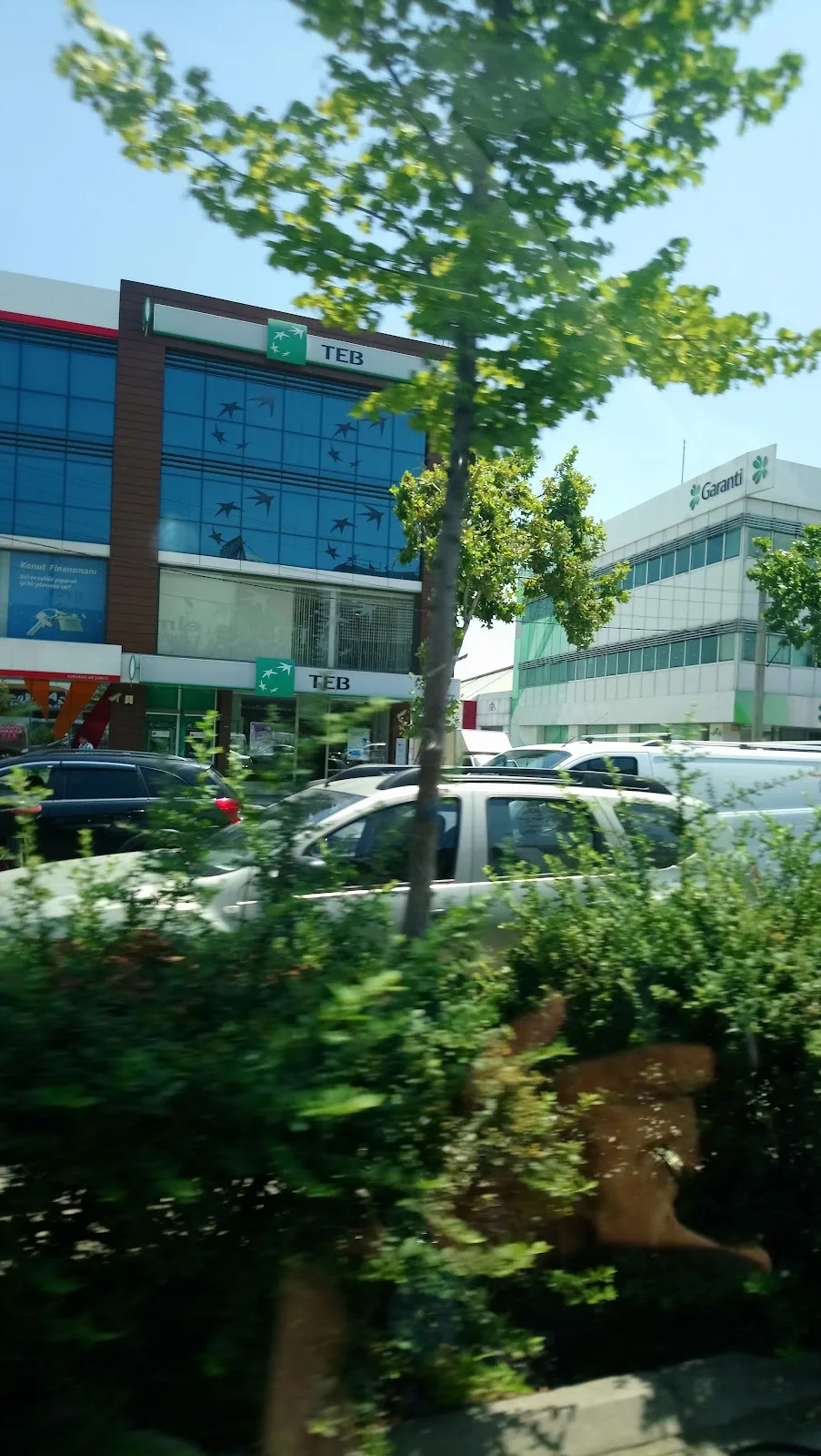 TEB Karabağlar Şubesi — Bankalar, Karabağlar · fotoğraf 1