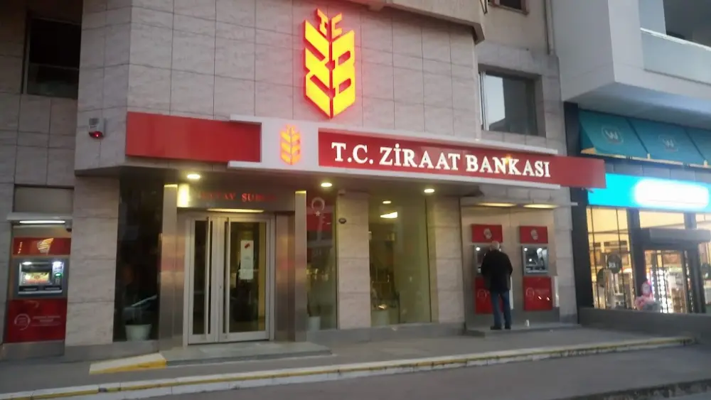Ziraat Bankası Hatay/İzmir Şubesi — Bankalar, Karabağlar · fotoğraf 2