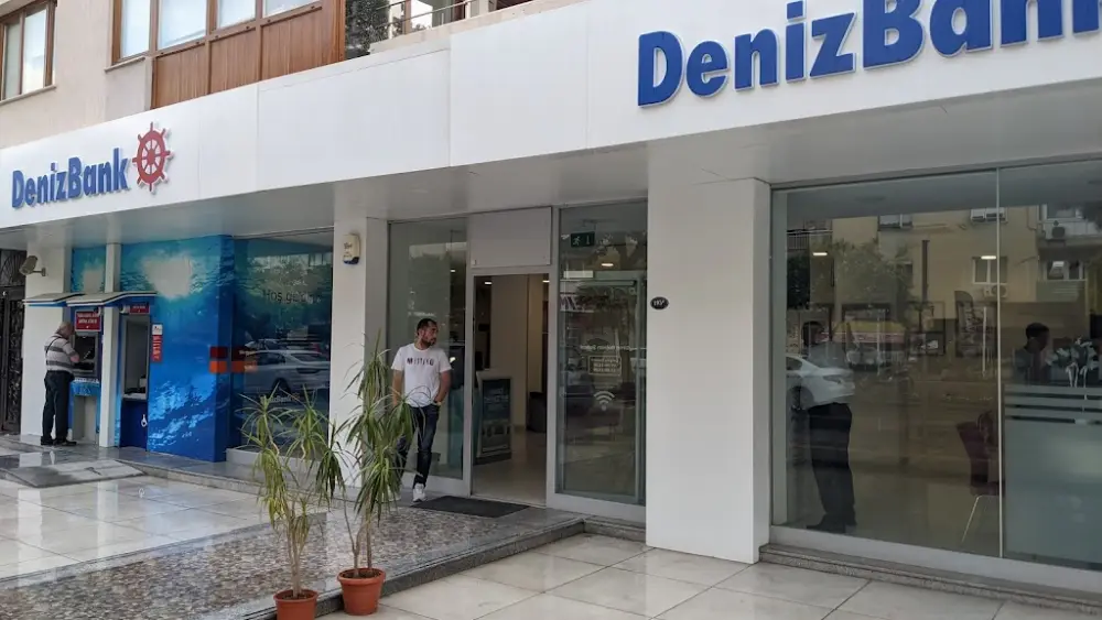 DenizBank Girne Bulvarı Şubesi — Bankalar, Karşıyaka · fotoğraf 3