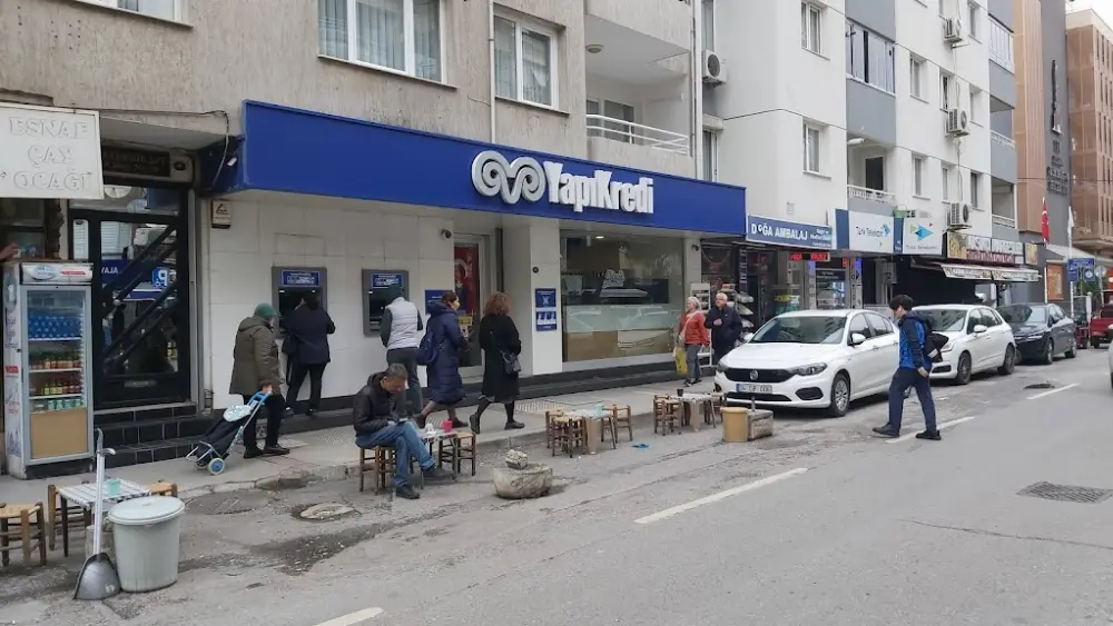 Yapı Kredi - Alaybey Şubesi — Bankalar, Karşıyaka · fotoğraf 2