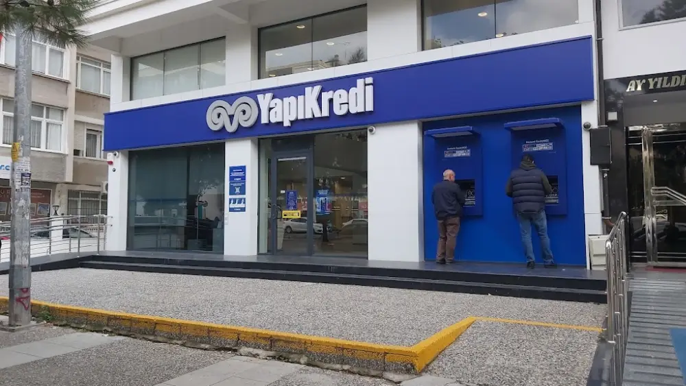 Yapı Kredi - Aksoy Şubesi — Bankalar, Karşıyaka · fotoğraf 2