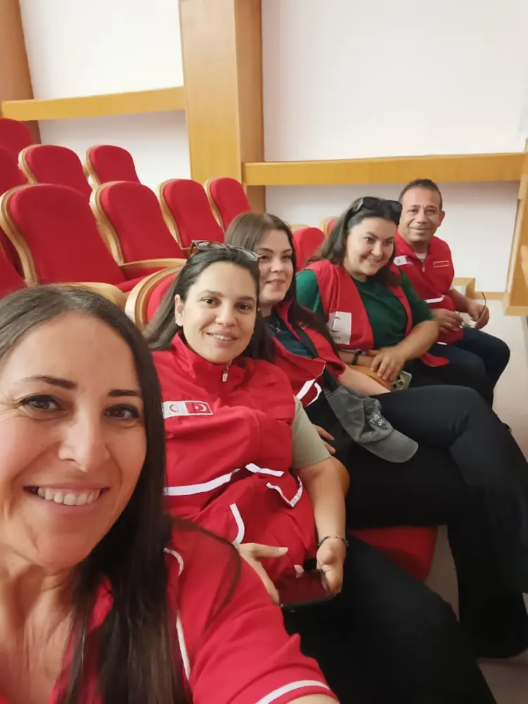 Karabağlar Şubesi — Bankalar, Karabağlar · fotoğraf 3