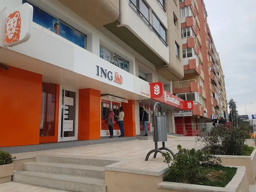 Ziraat Bankası Fahrettin Altay/İzmir Şubesi — Bankalar, Karabağlar · fotoğraf 3