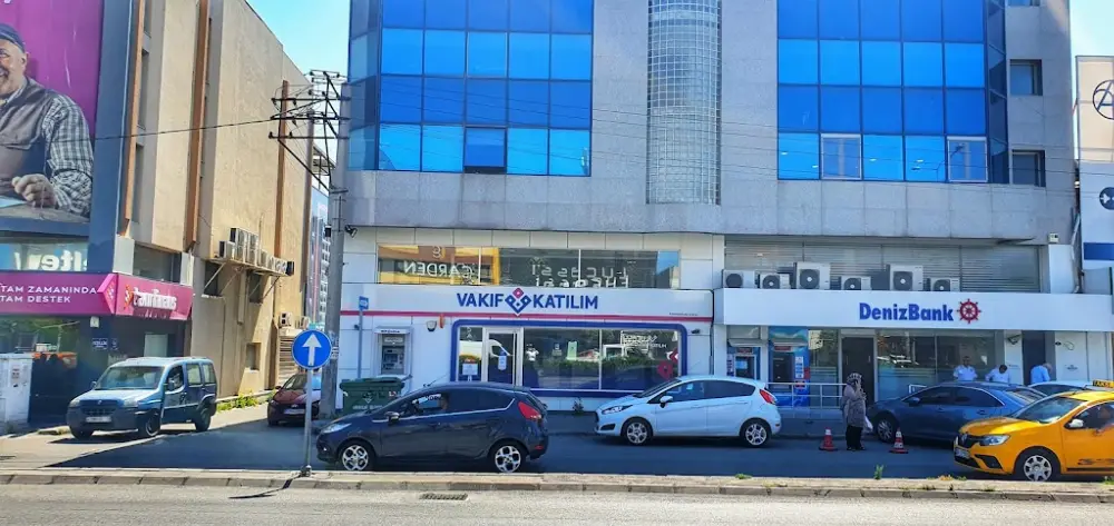Vakıf Katılım Karabağlar Şubesi — Bankalar, Karabağlar · fotoğraf 2
