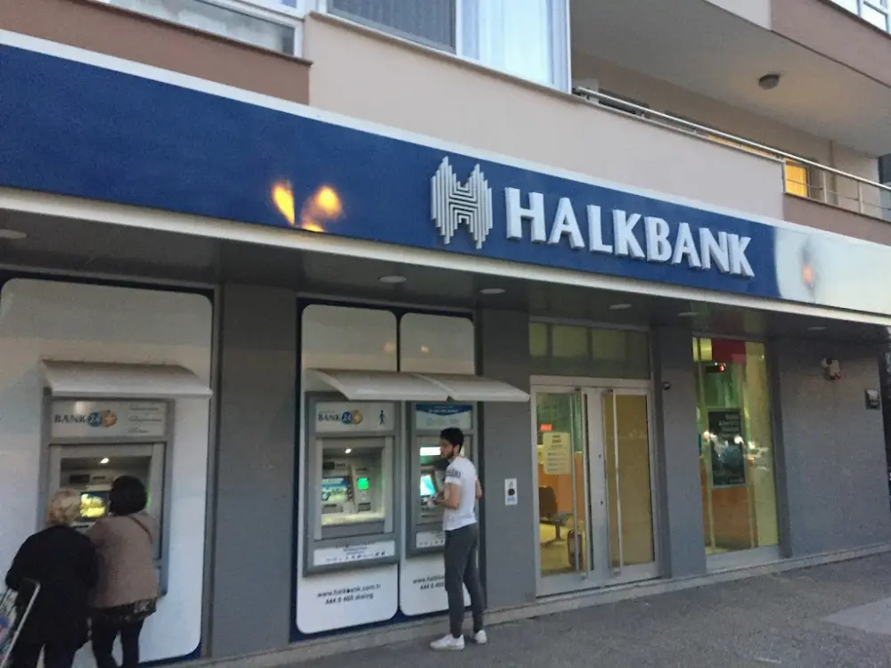 Halkbank Hatay Şubesi — Bankalar, Karabağlar · fotoğraf 3