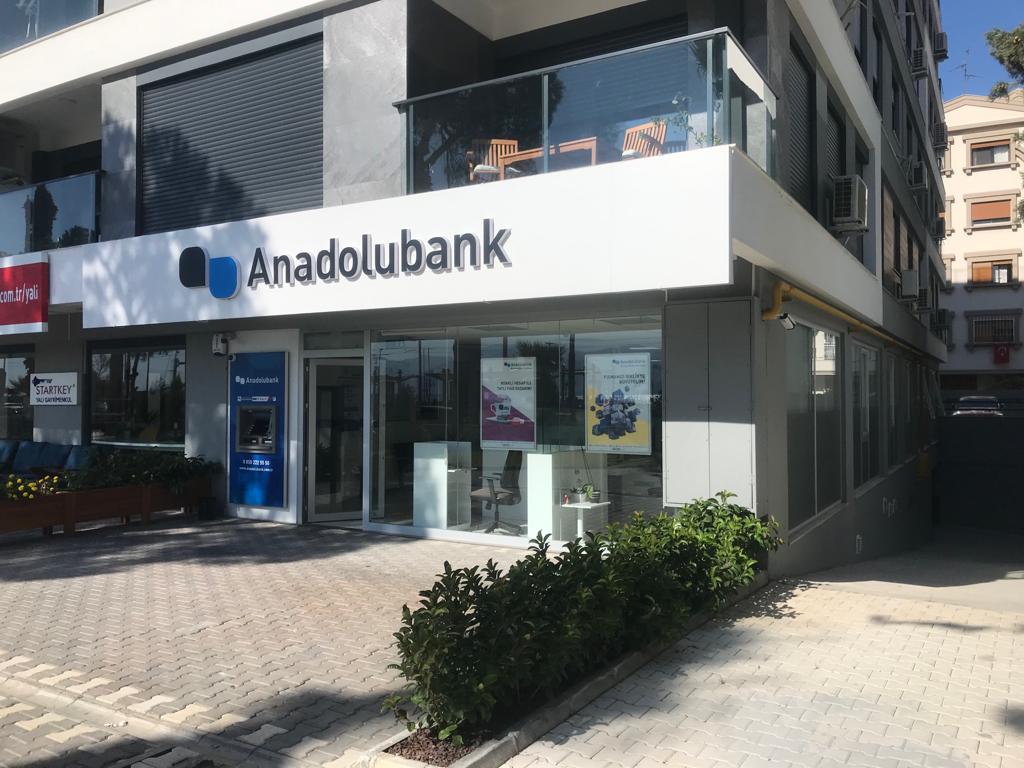 Anadolubank Karşıyaka Şubesi