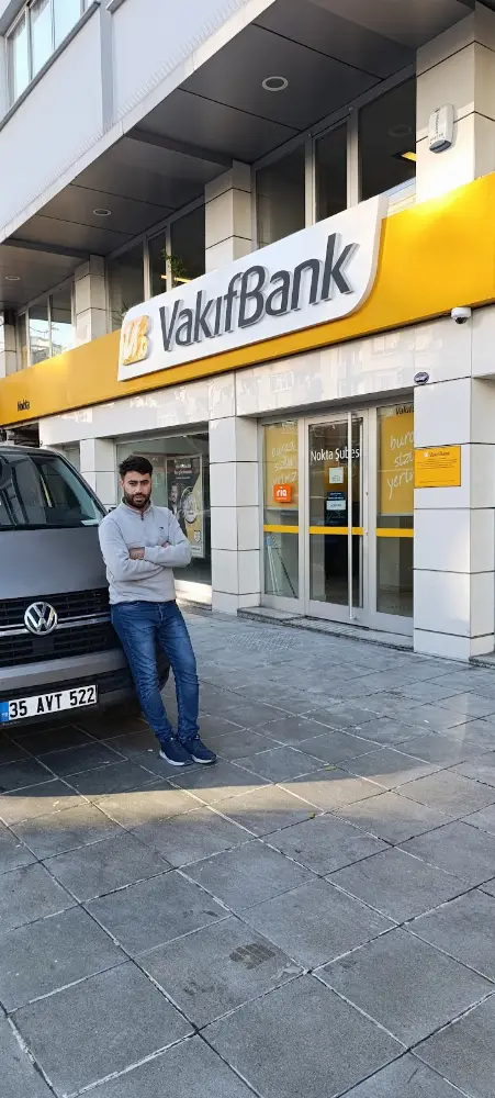 VakıfBank İzmir Nokta Şubesi — Bankalar, Karabağlar · fotoğraf 4