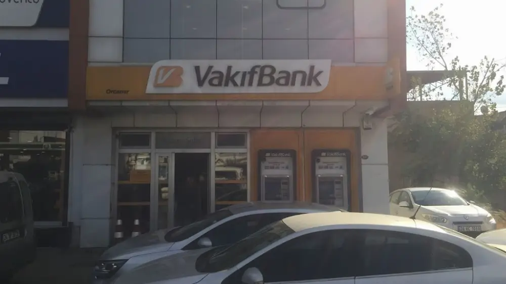 VakıfBank Orcaner Şubesi — Bankalar, Karabağlar · fotoğraf 2