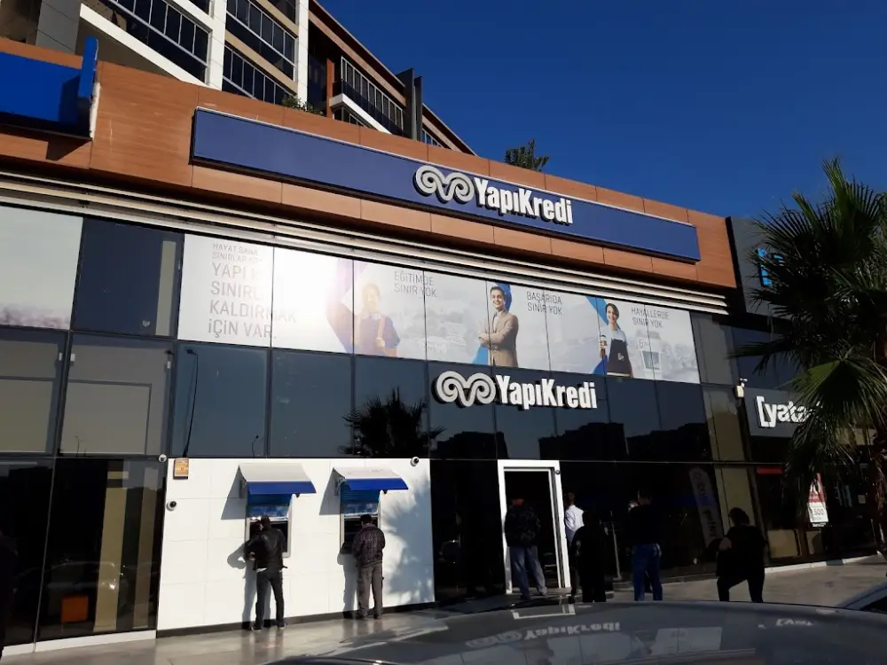 Yapı Kredi - Atakent Şubesi — Bankalar, Karşıyaka · fotoğraf 2