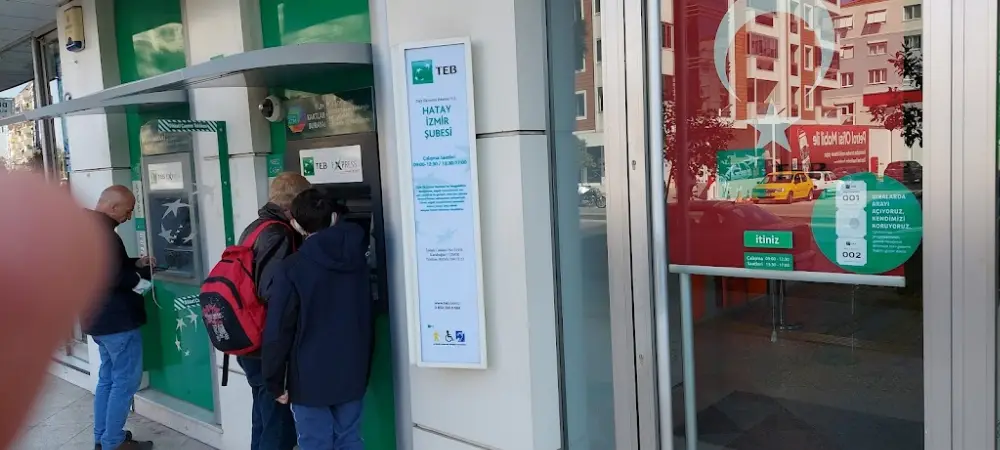 TEB Hatay İzmir Şubesi — Bankalar, Karabağlar · fotoğraf 2