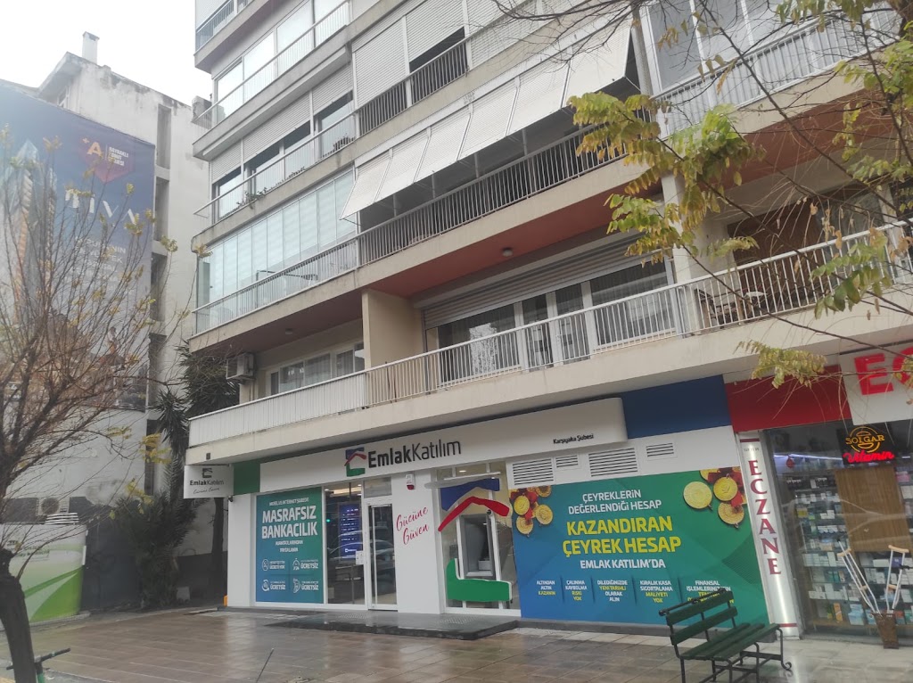 Emlak Katılım Karşıyaka Şubesi