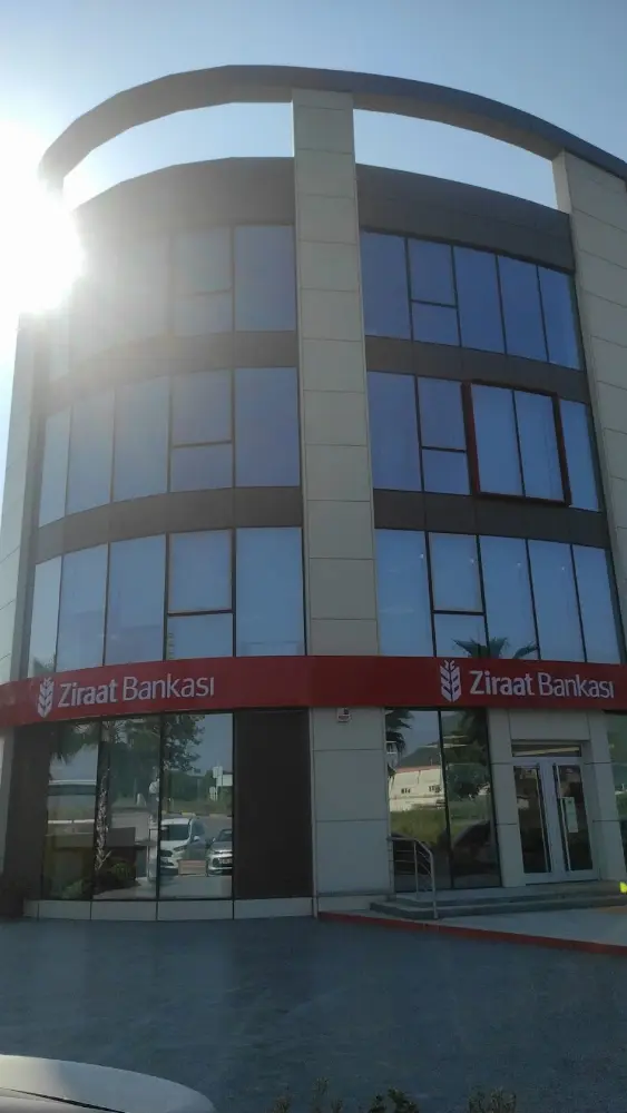 Ziraat Bankası Kemalpaşa Ticari Şubesi — Bankalar, Kemalpaşa · fotoğraf 2