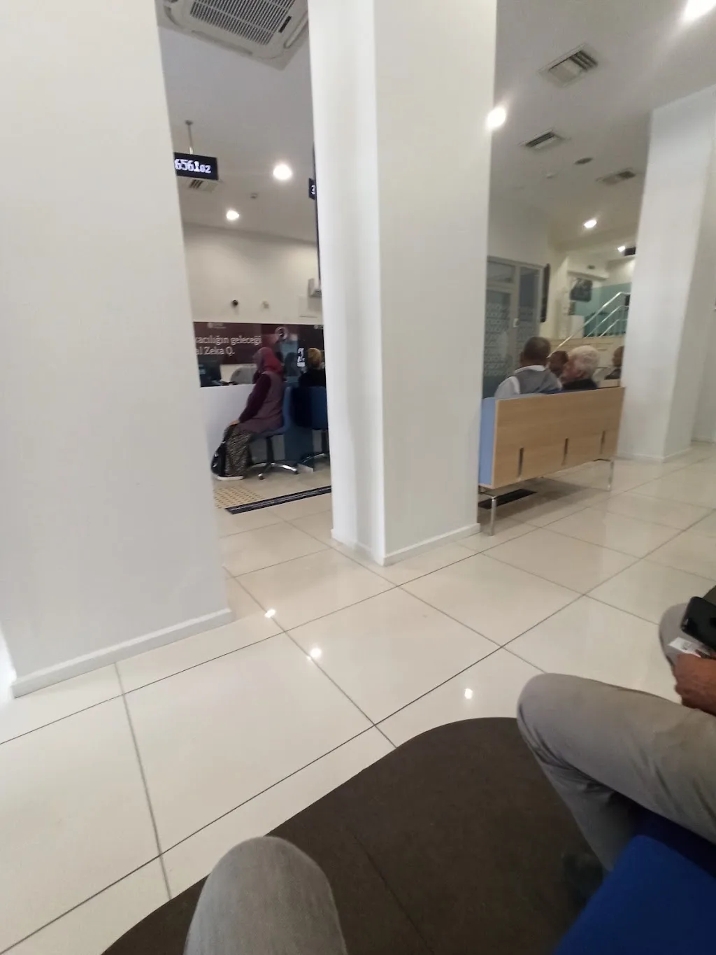QNB Kemalpaşa Şubesi — Bankalar, Kemalpaşa · fotoğraf 1