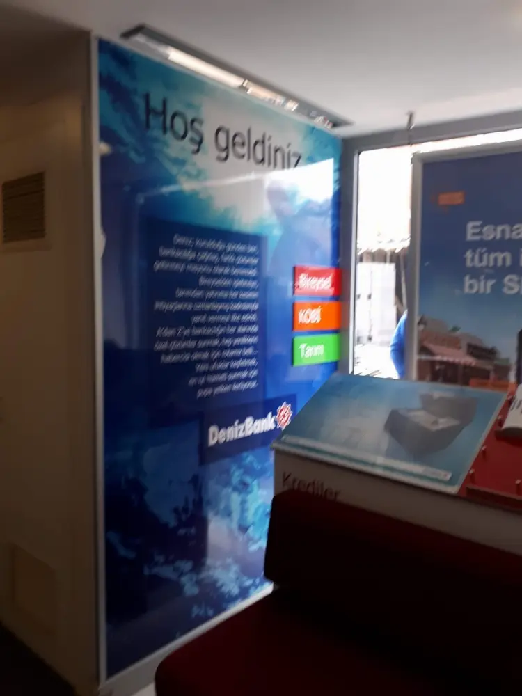 DenizBank — Bankalar, Menderes · fotoğraf 2