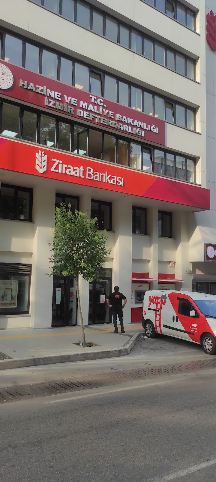 Ziraat Bankası İzmir Şubesi