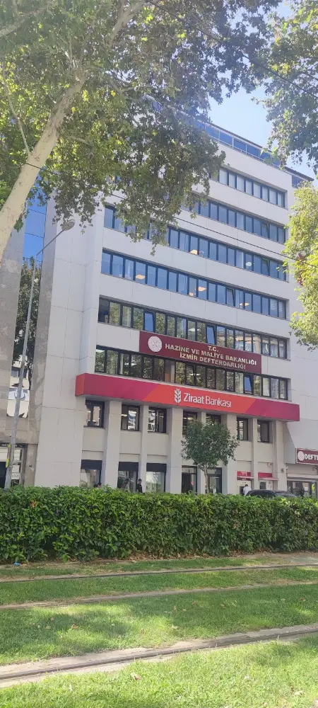 Ziraat Bankası İzmir Şubesi — Bankalar, Konak · fotoğraf 2