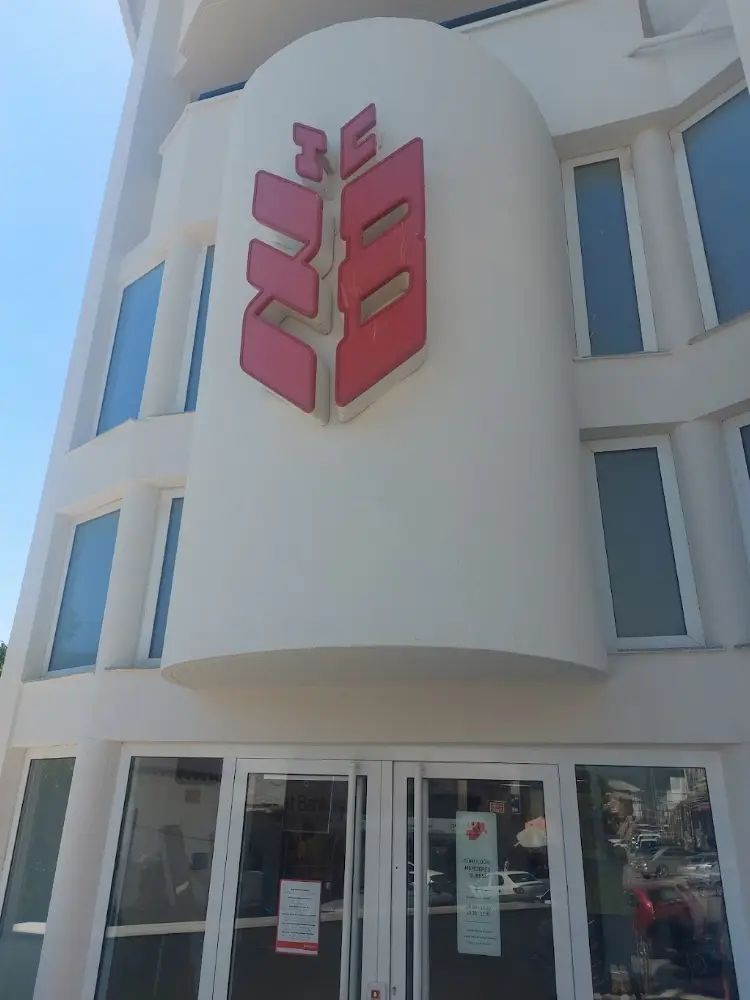 Ziraat Bankası Gümüldür-Menderes/İzmir Şubesi — Bankalar, Menderes · fotoğraf 2