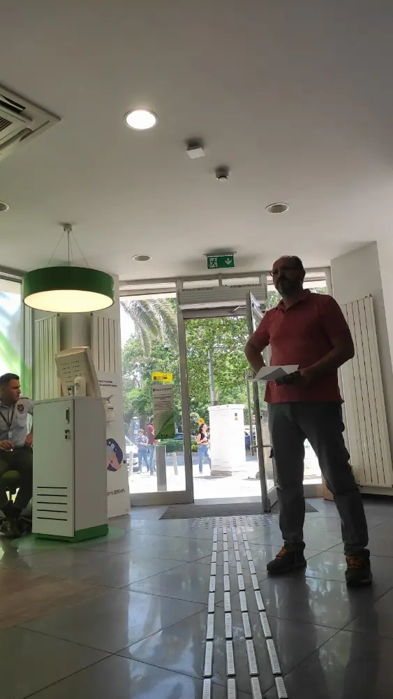 Garanti BBVA Kordon Şubesi — Bankalar, Konak · fotoğraf 4