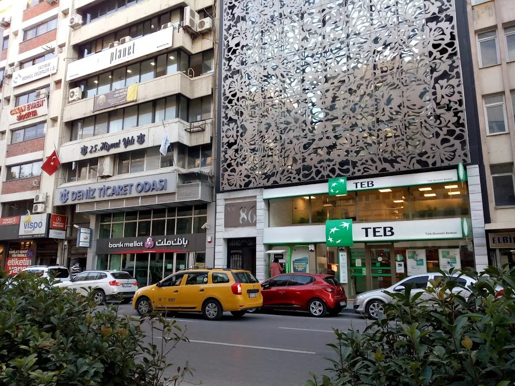 TEB İzmir Şubesi — Bankalar, Konak · fotoğraf 1