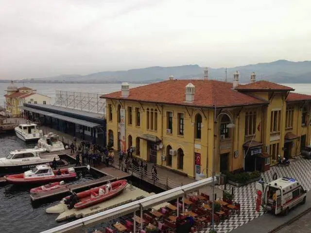 TEB İzmir Şubesi — Bankalar, Konak · fotoğraf 3