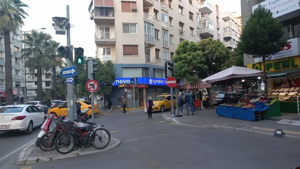 Ziraat Bankası Alsancak/İzmir Şubesi — Bankalar, Konak · fotoğraf 2