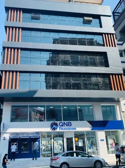 QNB Menemen Şubesi — Bankalar, Menemen · fotoğraf 1