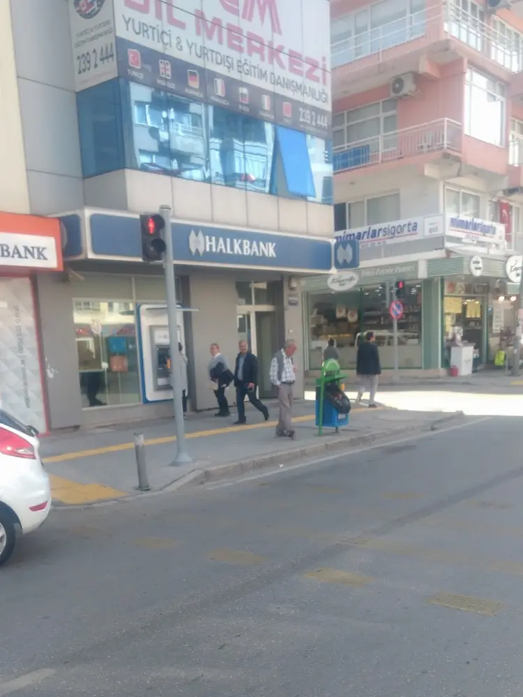 Halkbank Narlıdere Şubesi — Bankalar, Narlıdere · fotoğraf 4