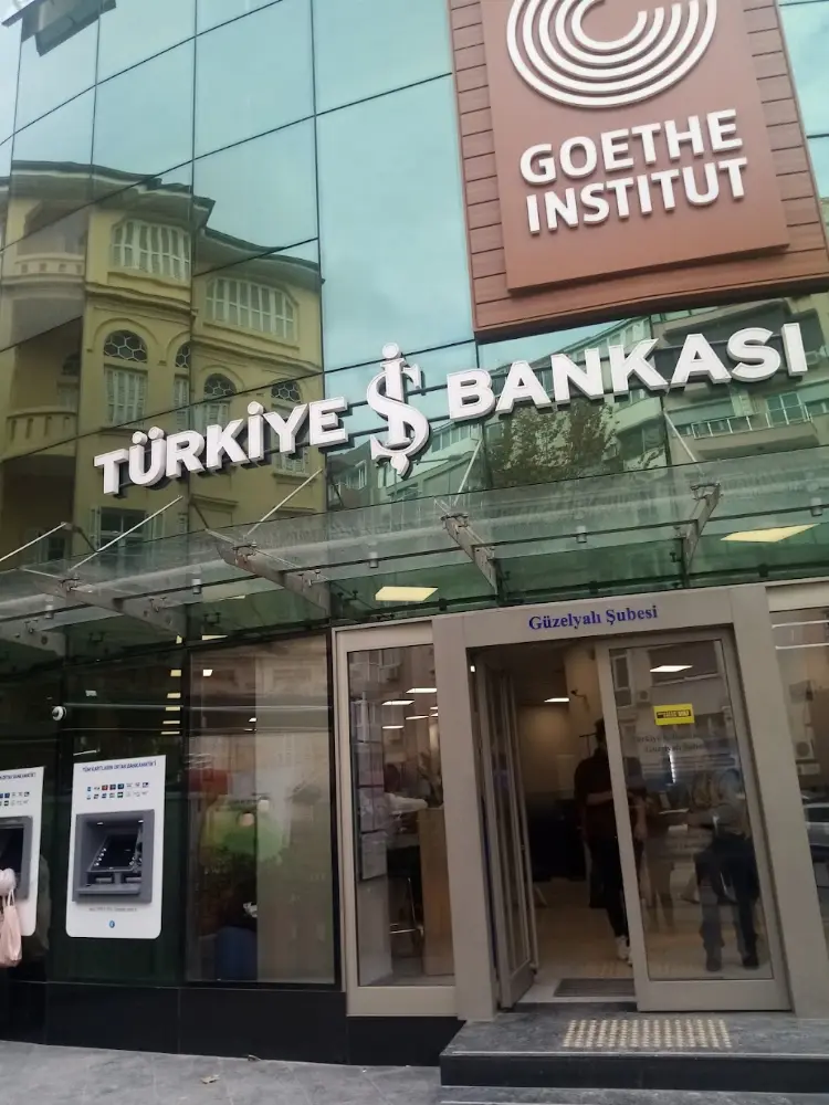 Türkiye İş Bankası Güzelyalı/İzmir Şubesi — Bankalar, Konak · fotoğraf 3