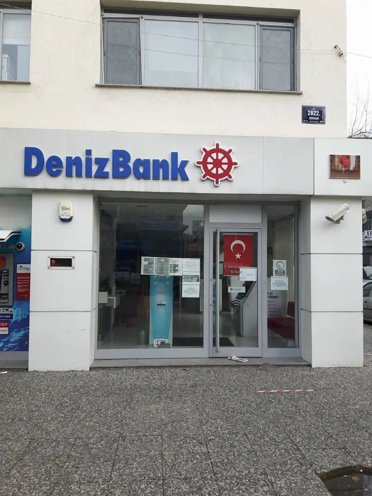 DenizBank 1. Sanayi İzmir Şubesi — Bankalar, Konak · fotoğraf 2