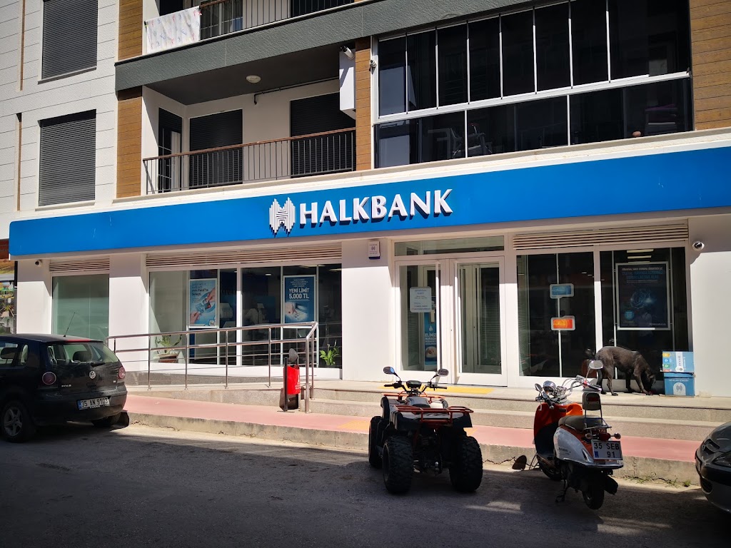 Halkbank Seferihisar Şubesi