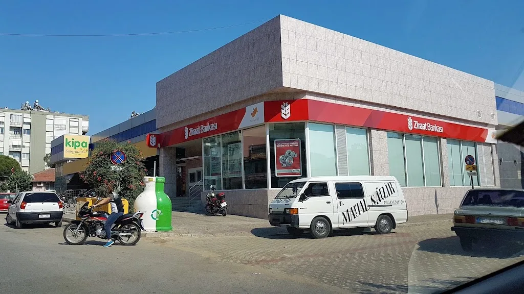 Ziraat Bankası Ulus Meydanı-Ödemiş/İzmir Şubesi — Bankalar, Ödemiş · fotoğraf 1