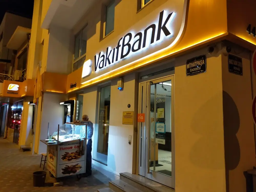 VakıfBank Ödemiş Şubesi — Bankalar, Ödemiş · fotoğraf 3