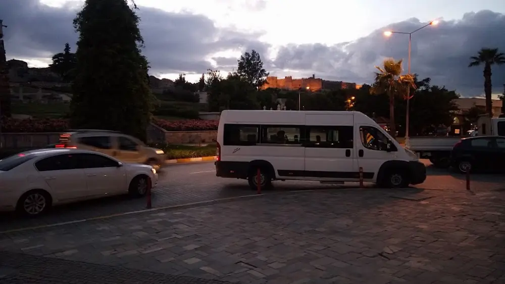 VakıfBank Selçuk Şubesi — Bankalar, Selçuk · fotoğraf 4