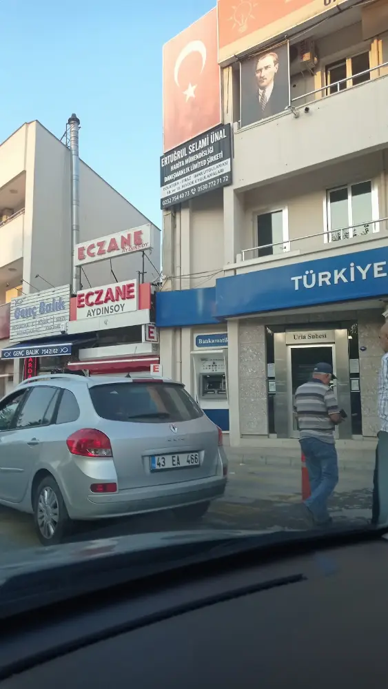 Türkiye İş Bankası Urla/İzmir Şubesi — Bankalar, Urla · fotoğraf 4