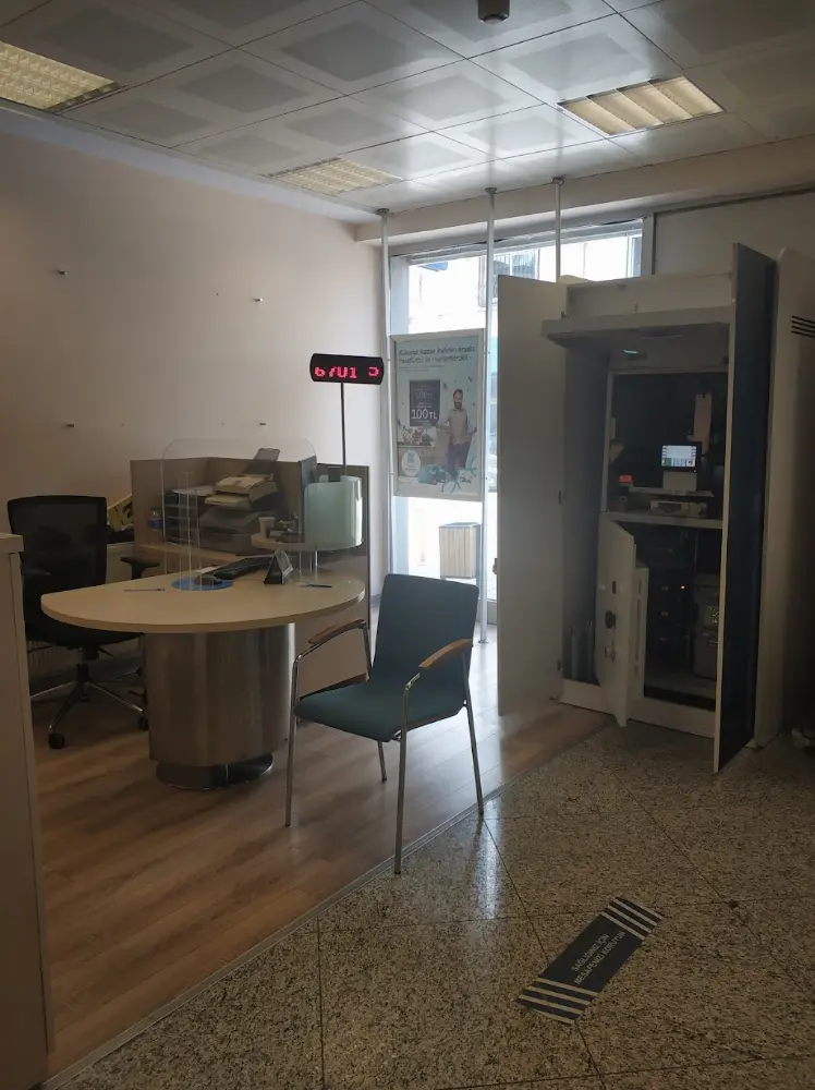 Halkbank Torbalı Şubesi — Bankalar, Torbalı · fotoğraf 3