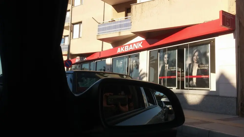 Akbank Urla/İzmir Şubesi — Bankalar, Urla · fotoğraf 2