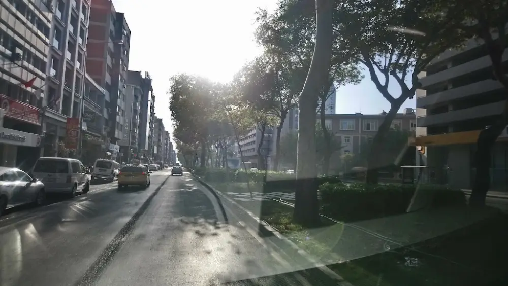 Anadolu Bank - İzmir Şubesi — Bankalar, Adalar · fotoğraf 3