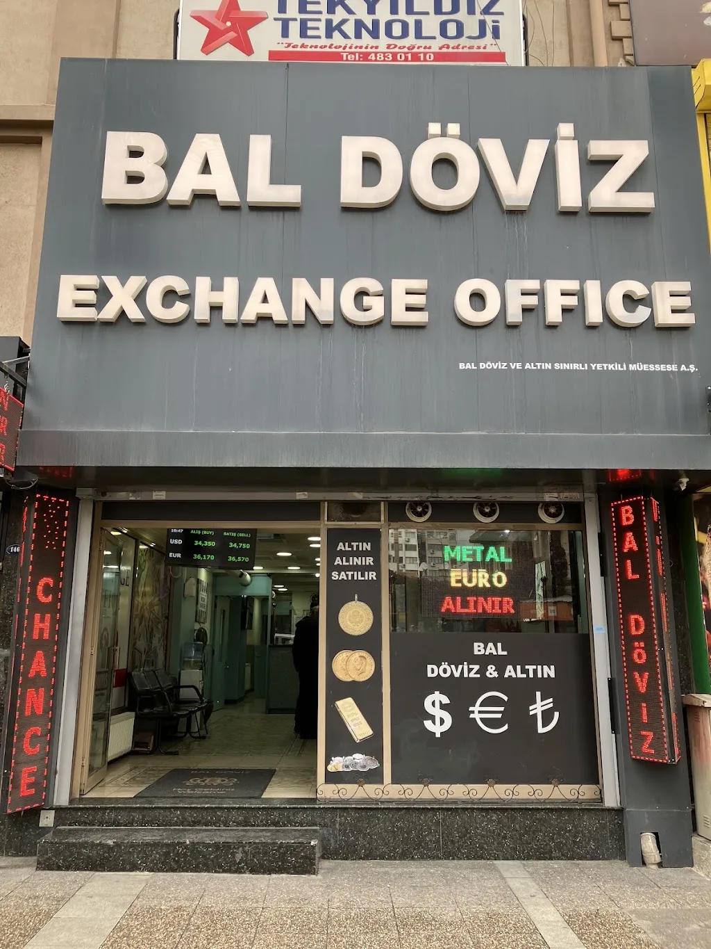 Bal Döviz — Bankalar, Adalar · fotoğraf 1