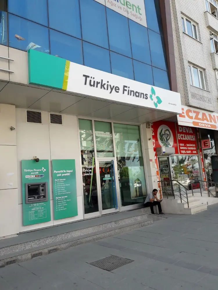 Türkiye Finans Arnavutköy Şubesi — Bankalar, Arnavutköy · fotoğraf 3