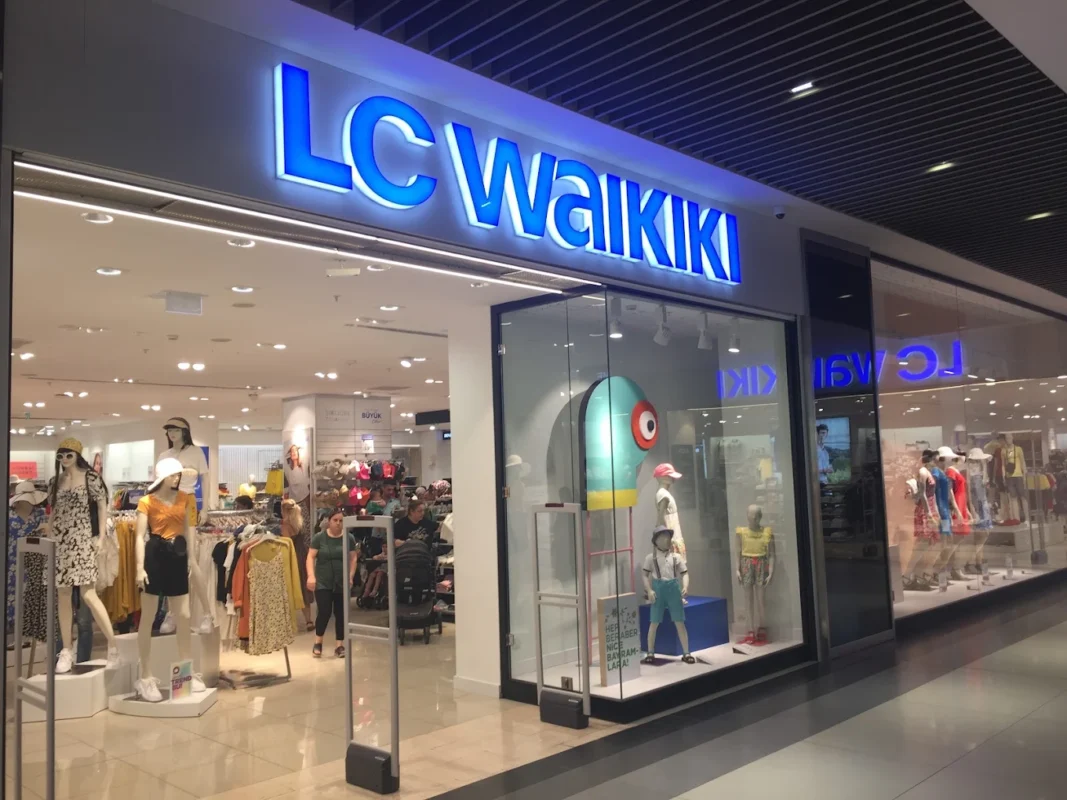 LC Waikiki Özdilek Park AVM Şişli