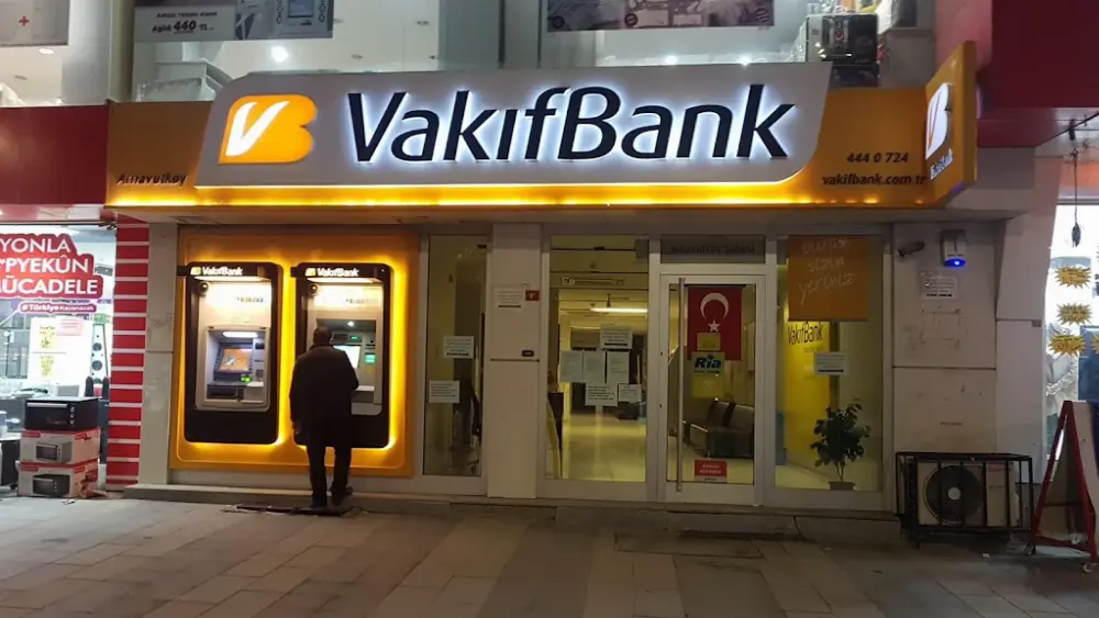 VakıfBank Arnavutköy Şubesi — Bankalar, Arnavutköy · fotoğraf 2