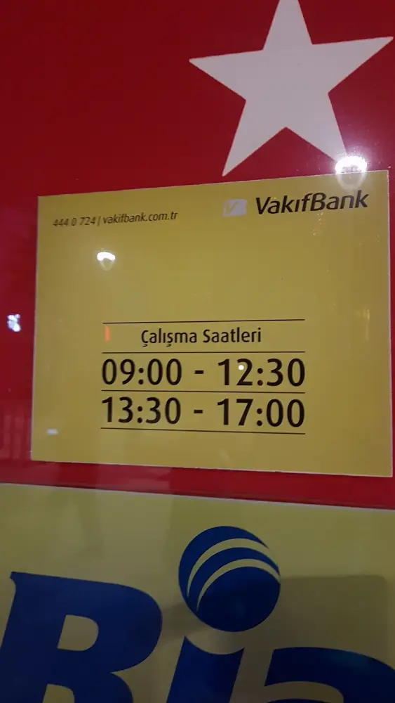 VakıfBank Arnavutköy Şubesi — Bankalar, Arnavutköy · fotoğraf 3