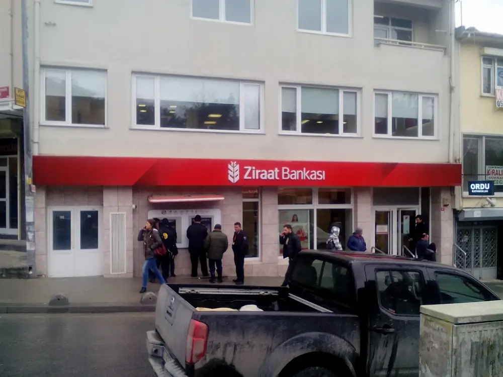 Ziraat Bankası Hadımköy/İstanbul Şubesi — Bankalar, Arnavutköy · fotoğraf 4
